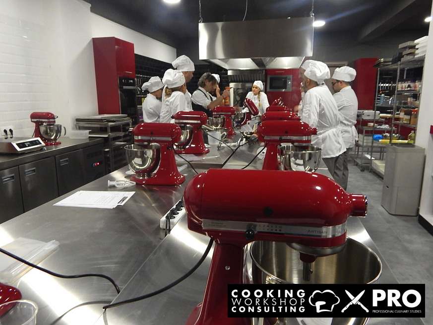 Cooking workshop Consulting Πρόγραμμα Ταχύρρυθμης Εκπαίδευσης Ζαχαροπλαστικής Τέχνης